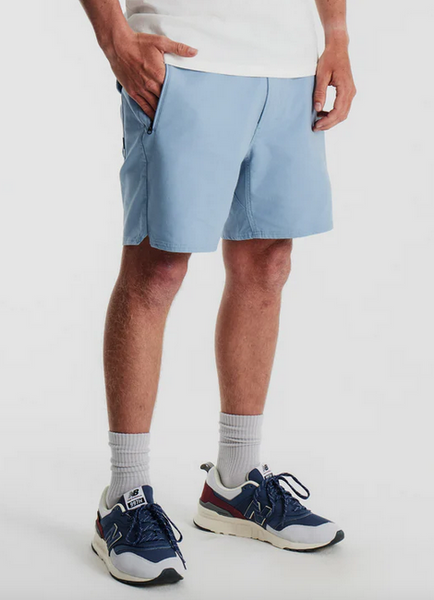 Layover Traveler Shorts 17" - Cascata