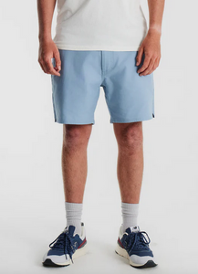 Layover Traveler Shorts 17" - Cascata